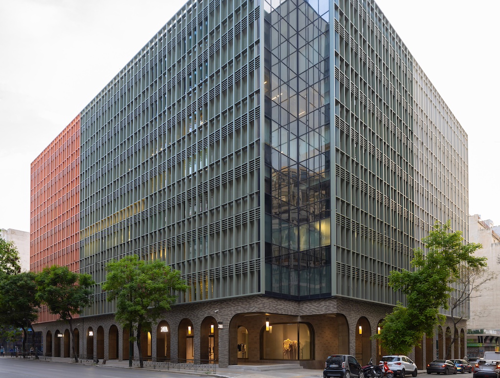 Η DIMAND φέρνει τις μέλισσες στην καρδιά της πόλης