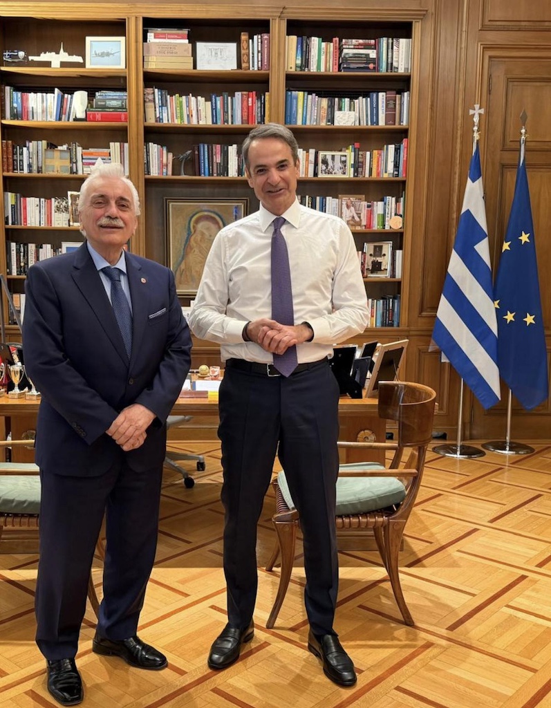 Συνάντηση του προέδρου του ΕΕΣ Dr. Αντώνιου Αυγερινού με τον πρωθυπουργό