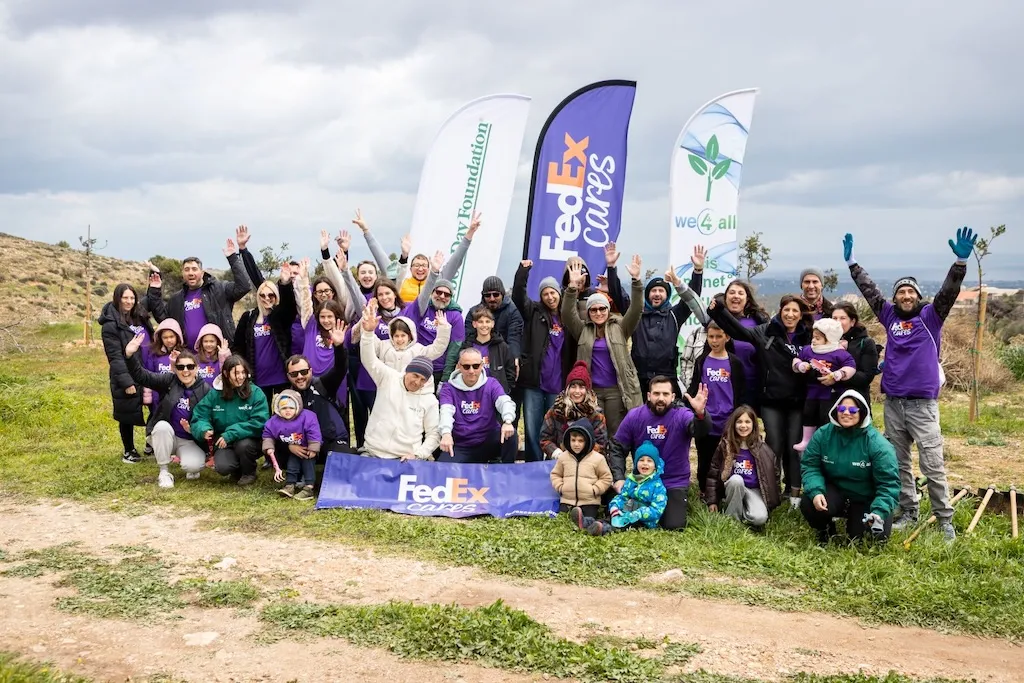 Η FedEx βοηθά στην αποκατάσταση τοπικών οικοσυστημάτων με 10.000 δέντρα 