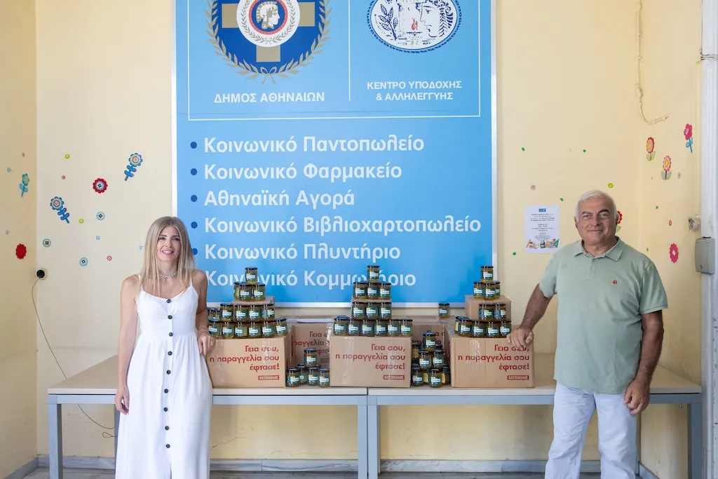 Κωτσόβολος - ΑΦΗΣ: 21 νέα μελίσσια και προσφορά 750 βάζων μελιού σε κοινωφελείς δομές