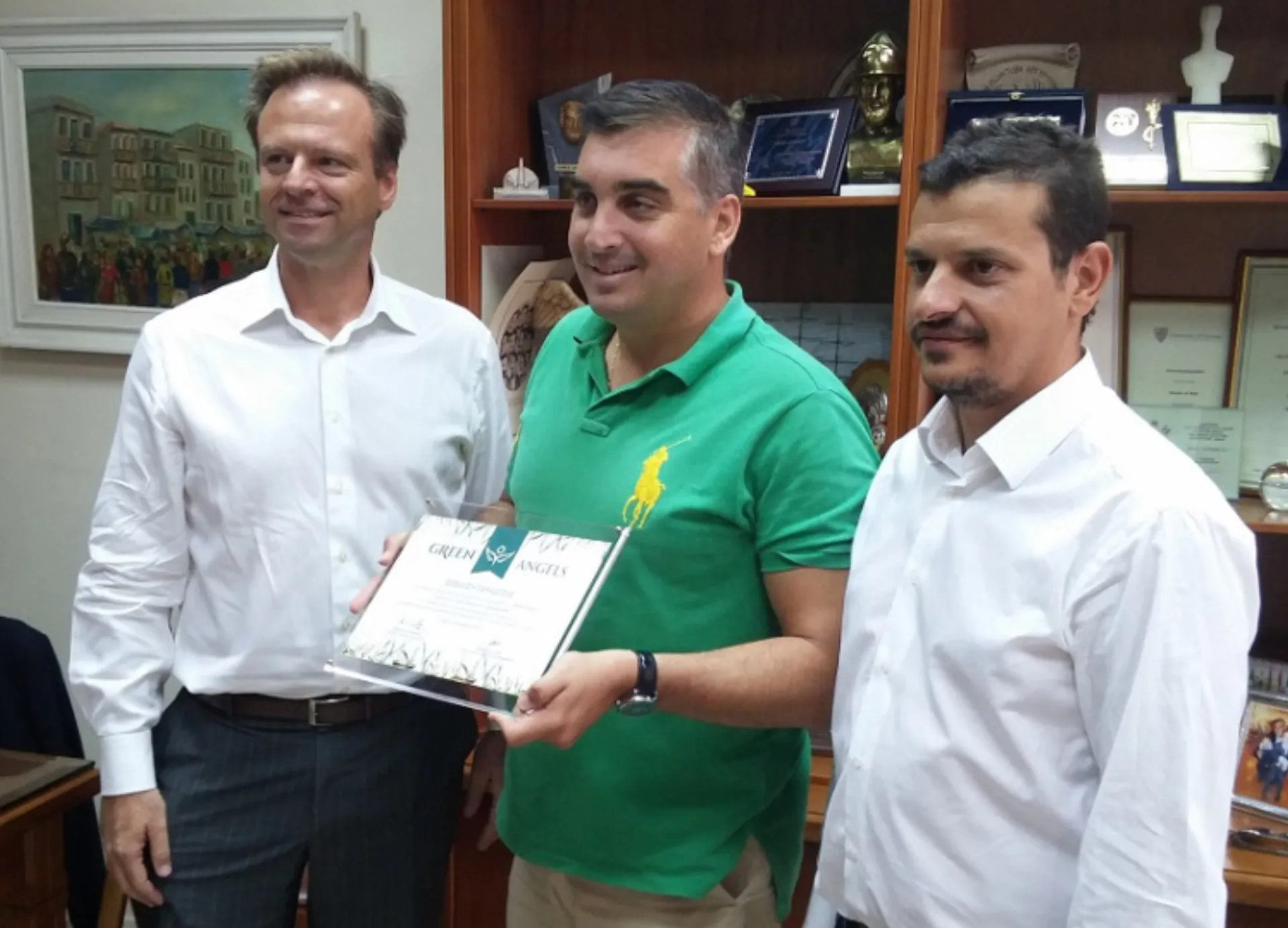 Οι GREEN ANGELS παρέδωσαν το 1ο Καθαρό Δάσος της Αττικής