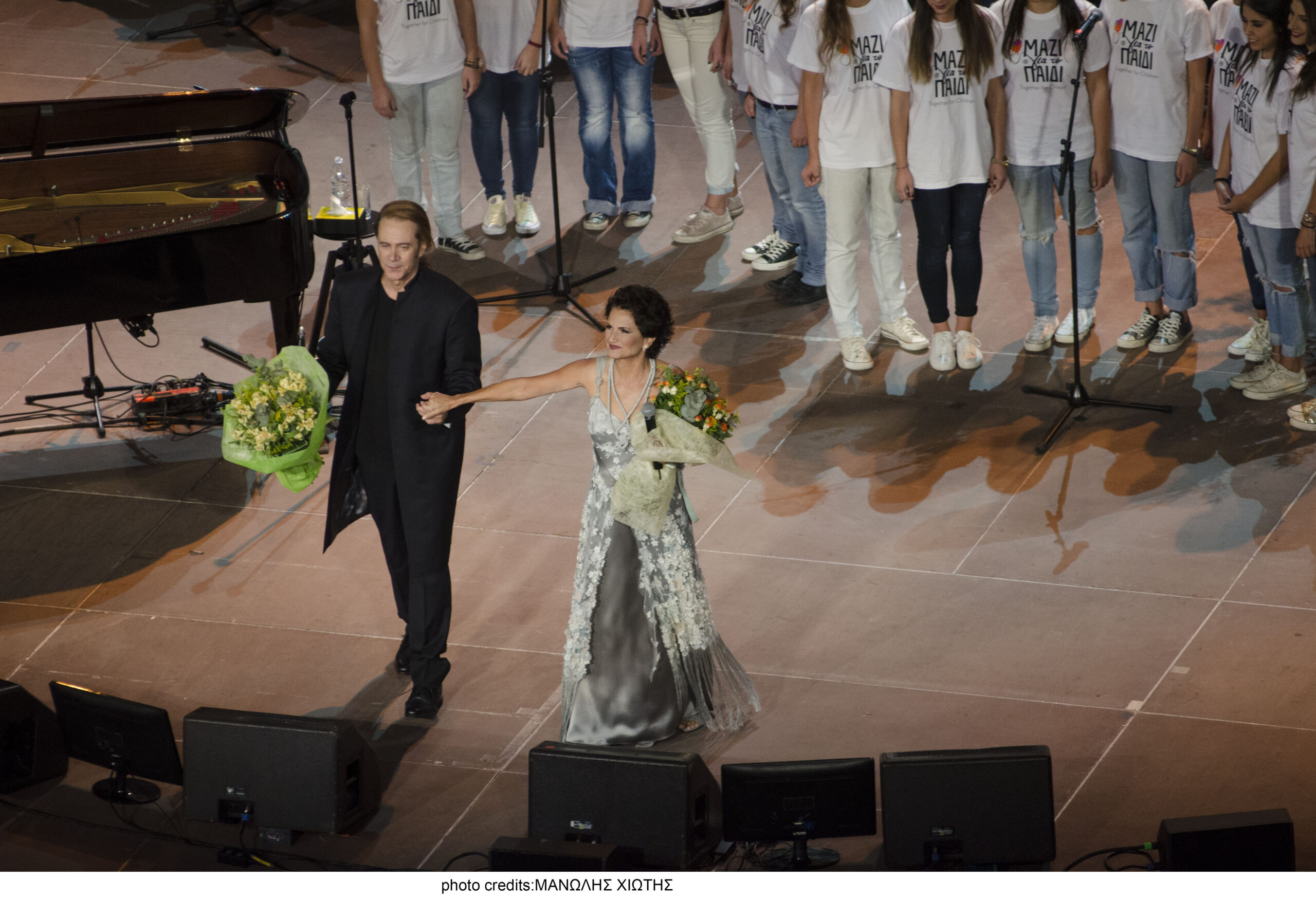 «Μαζί για το Παιδί» τραγούδησαν στο Ηρώδειο η Α. Πρωτοψάλτη και ο Σ. Κορκολής