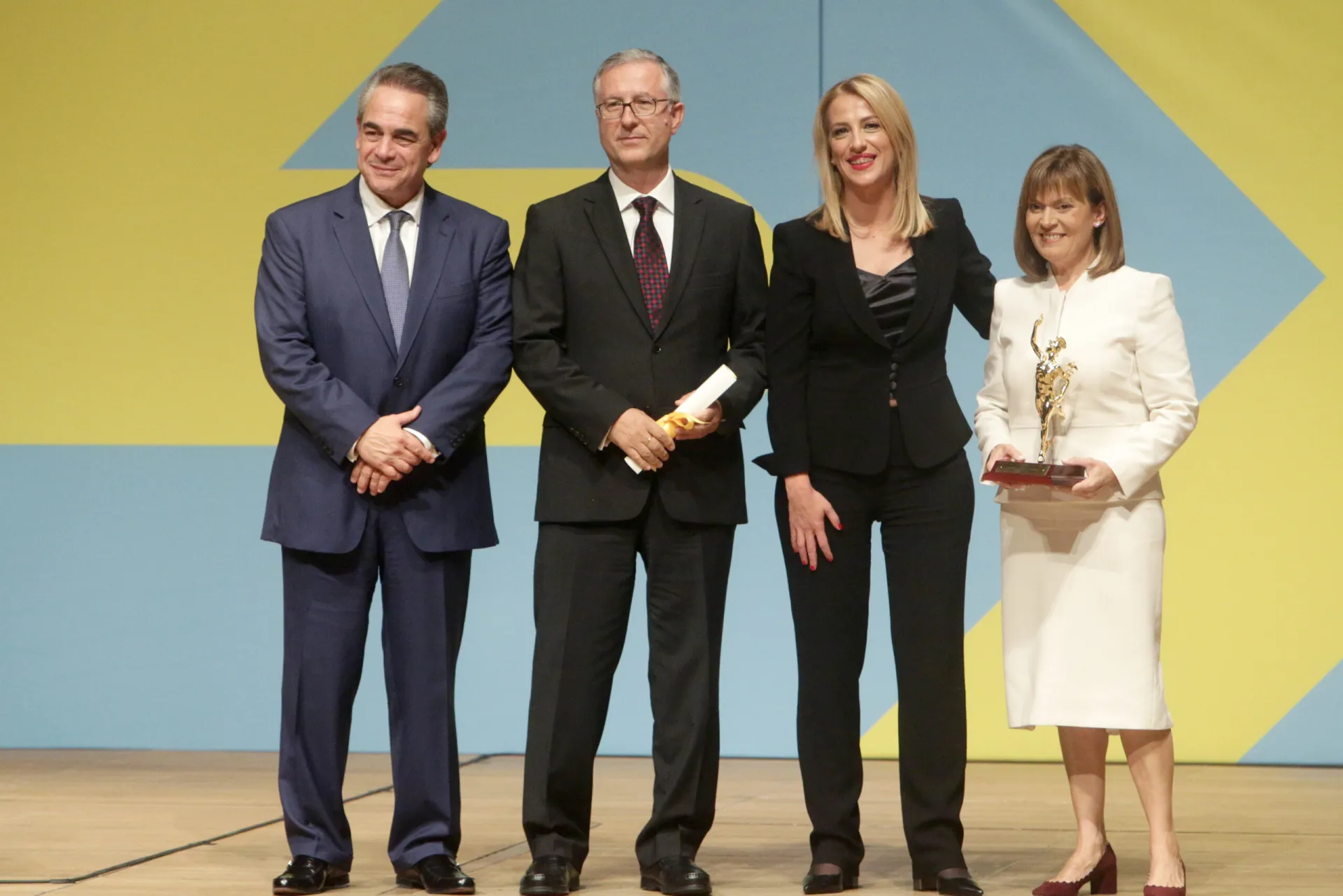 Μύλοι Λούλη: Βραβείο προσήλωσης στην παράδοση από το ΕΒΕΑ