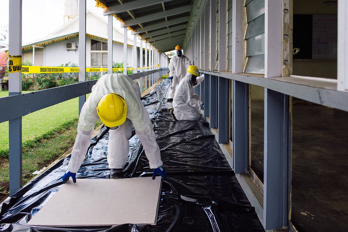 Polyeco: 4 έργα διαχείρισης επικίνδυνων αποβλήτων στον Ειρηνικό