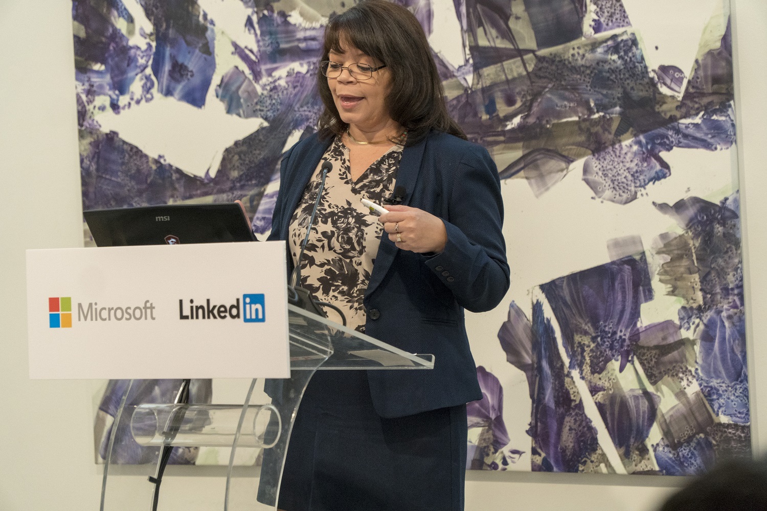 Microsoft – LinkedΙn: “Empowering HR-Attract. Engage. Grow”