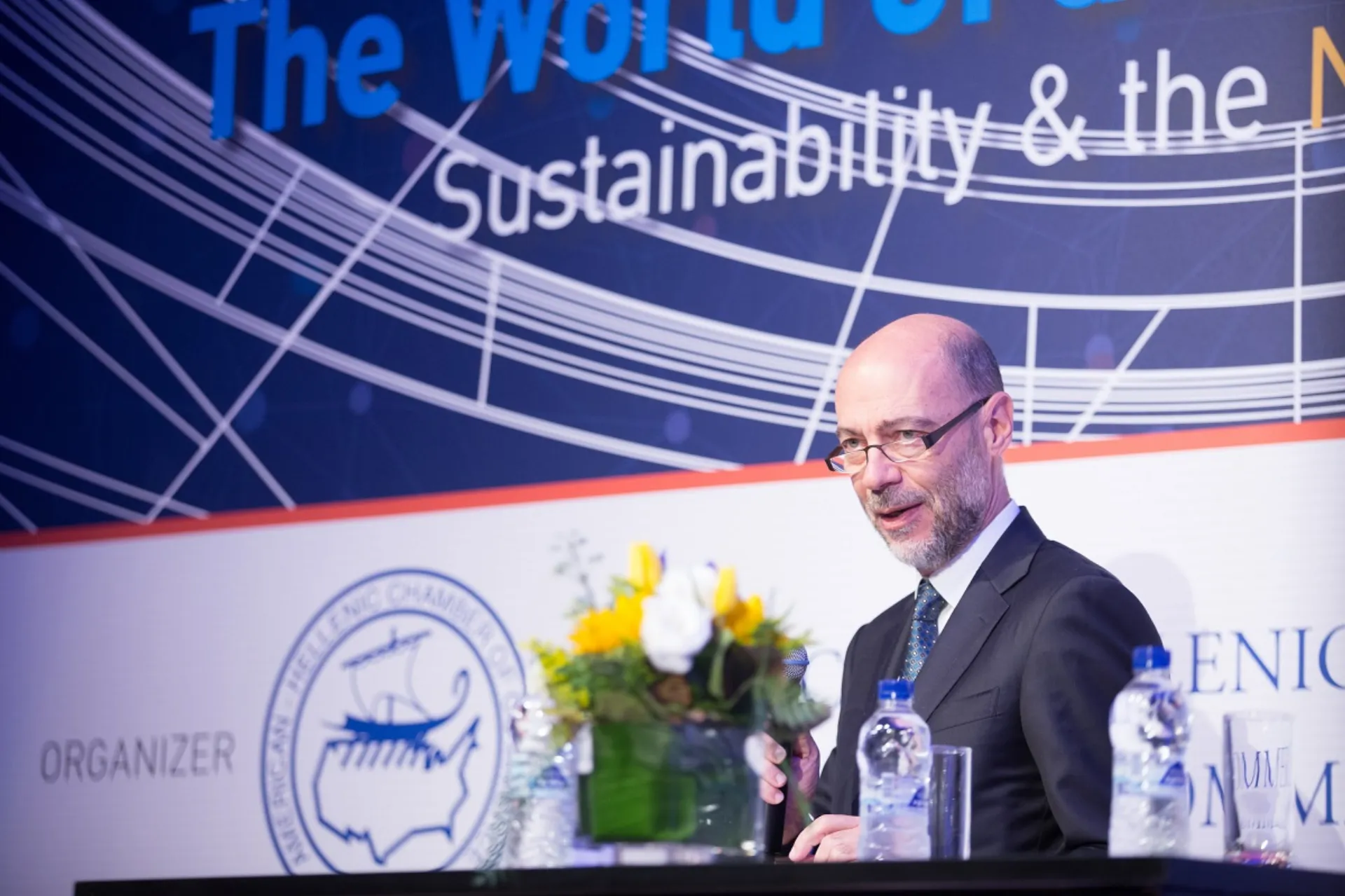 Διαμορφώνουμε «Ένα Καλύτερο Αύριο»