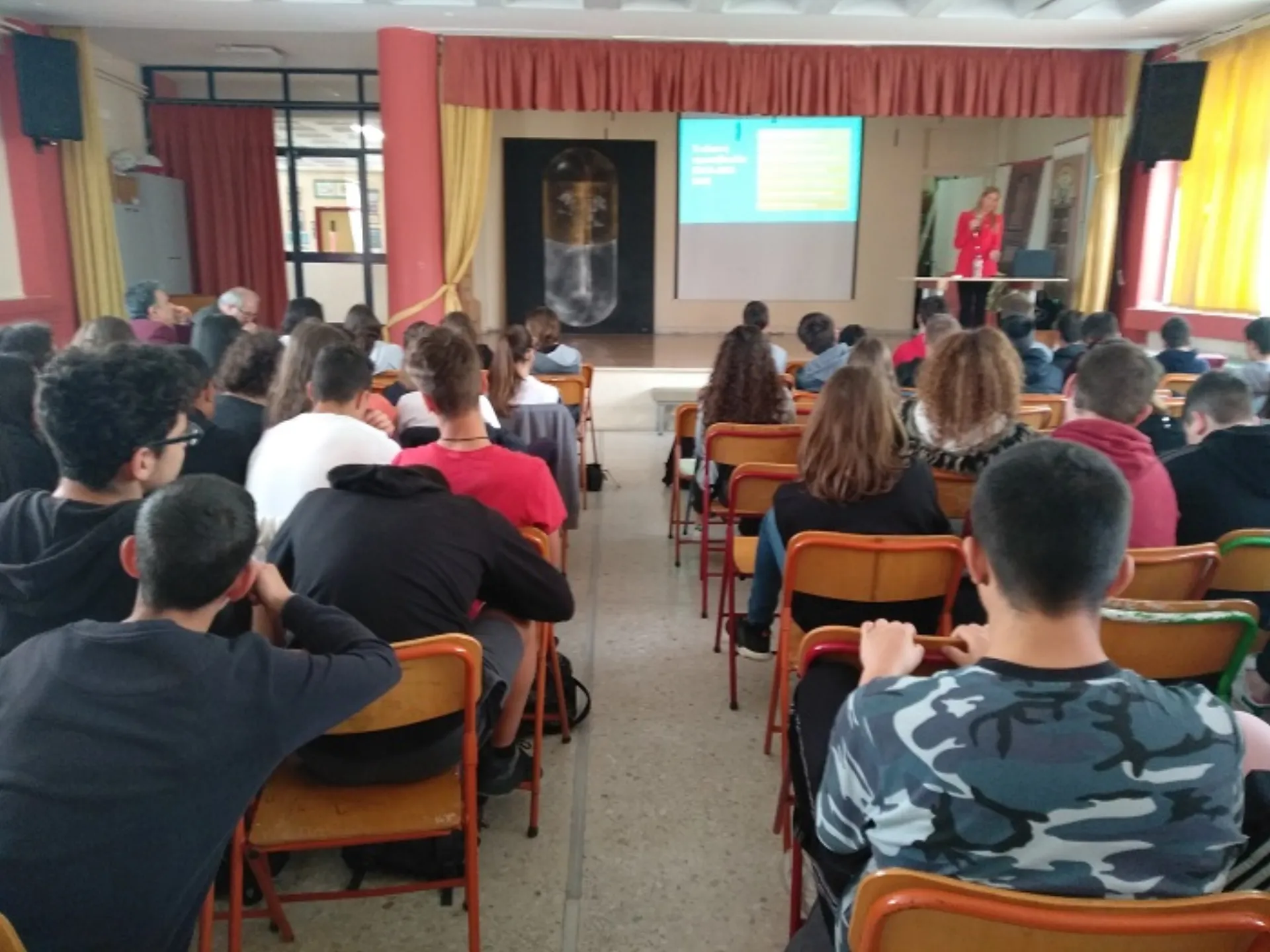 «Δίπλα» στους μαθητές η Πρωτοβουλία ΕΛΛΑ-ΔΙΚΑ ΜΑΣ