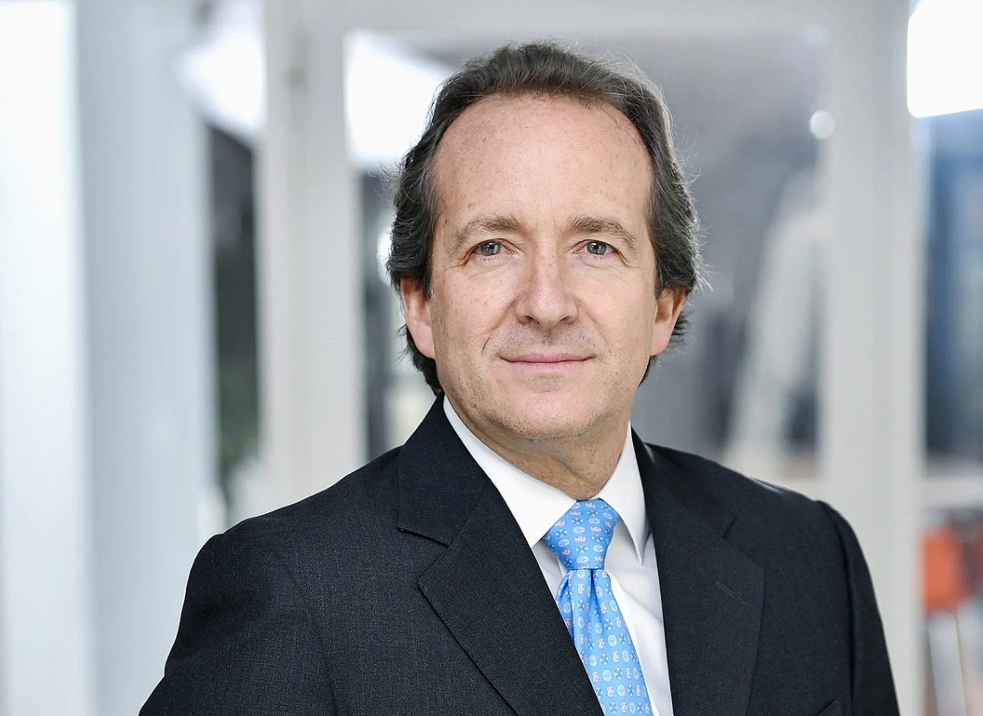 Η Tetra Pak γίνεται η πρώτη εταιρεία συσκευασίας που παρουσιάζει χάρτινα καλαμάκια στην Ευρώπη