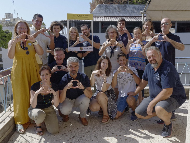 «Περπατώ και Ποδηλατώ στο δρόμο με ασφάλεια»