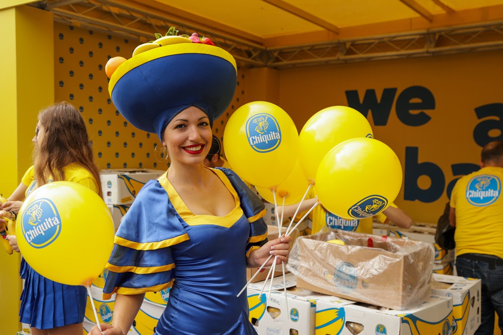 Chiquita: Έδωσε ενέργεια στους αθλητές του 37ου Μαραθωνίου