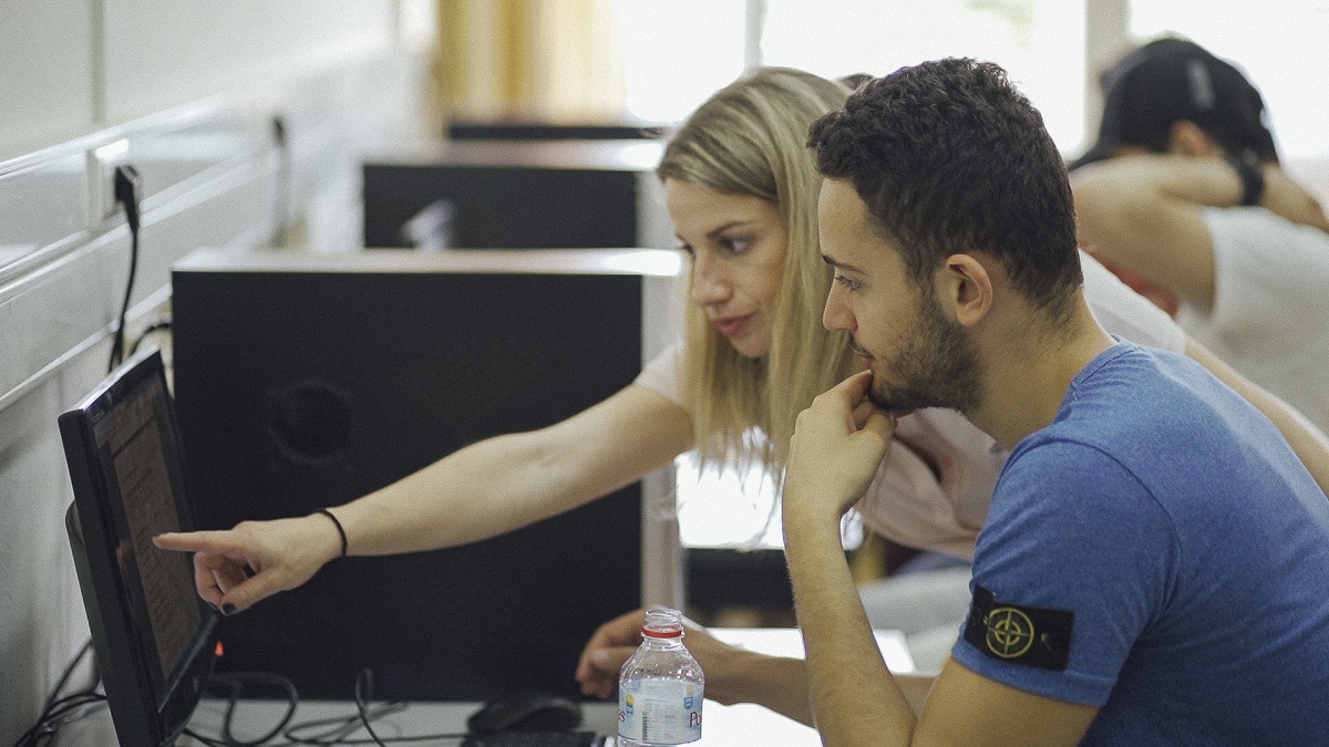 Πλατφόρμα επαγγελματικού προσανατολισμού προσφέρουν σε 50 σχολεία NN και JAG/ΣΕΝ