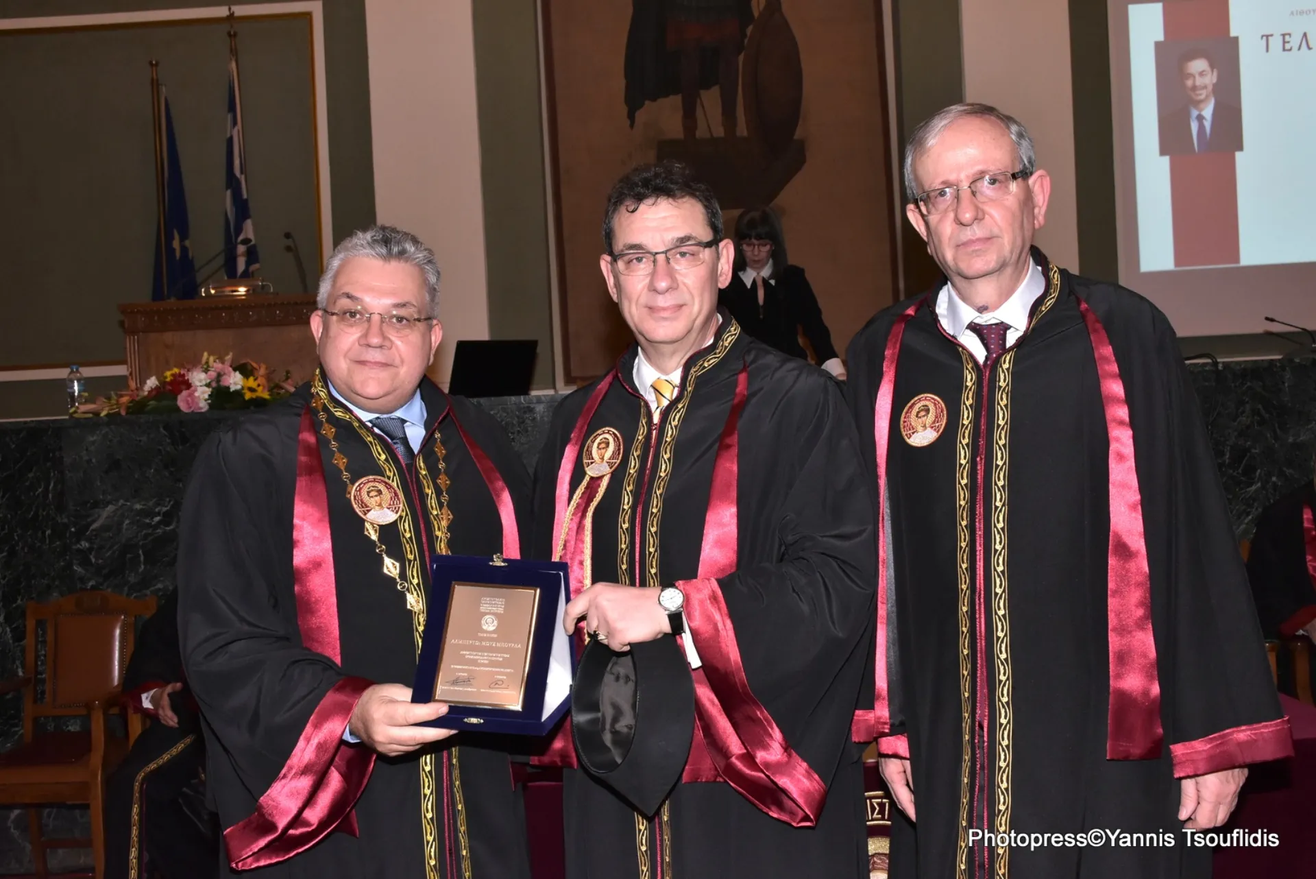 Επίτιμος Διδάκτορας του ΑΠΘ ο CEO της Pfizer Inc.