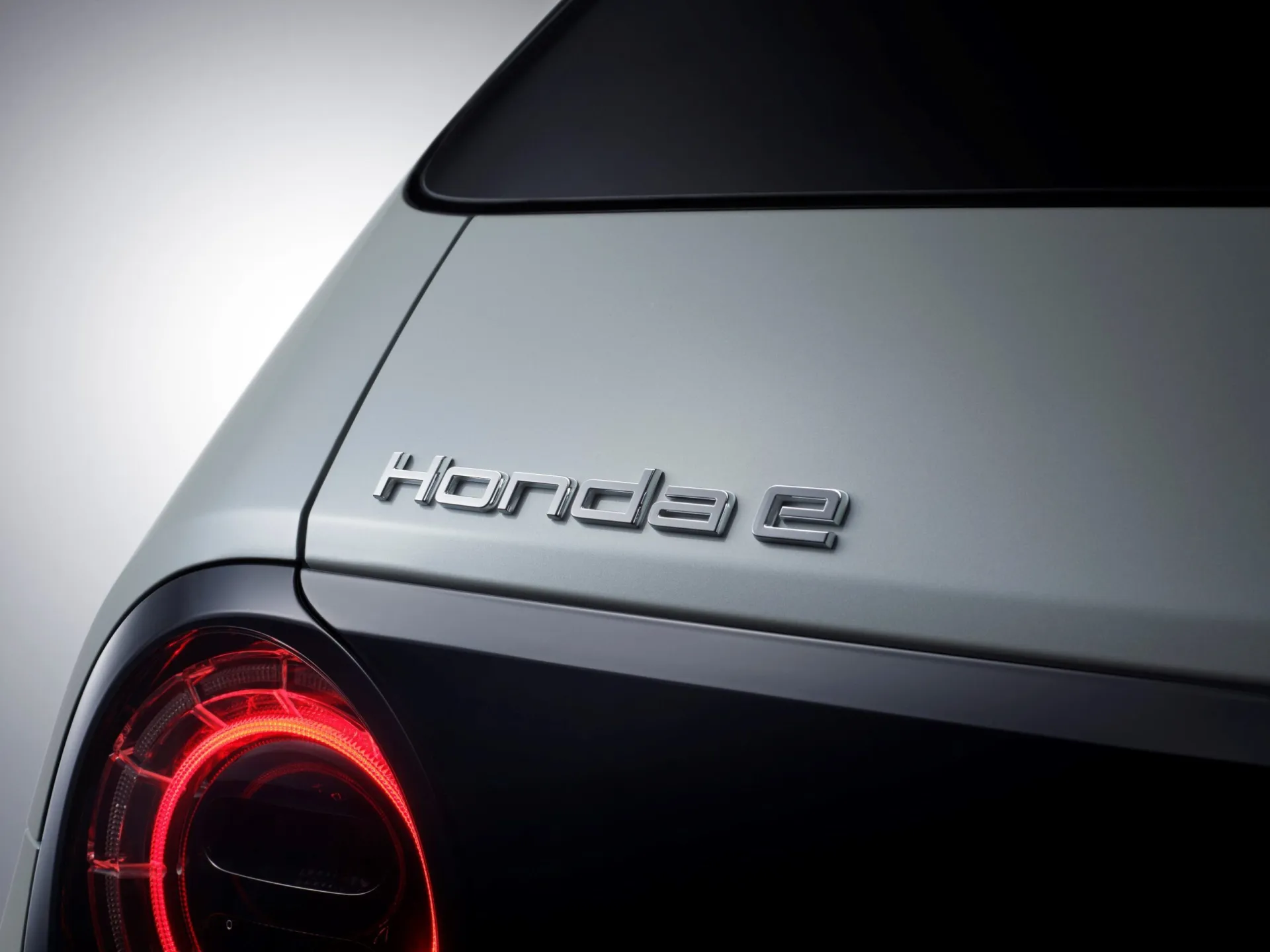 HONDA: 3 βραβεία σχεδίασης RED DOT