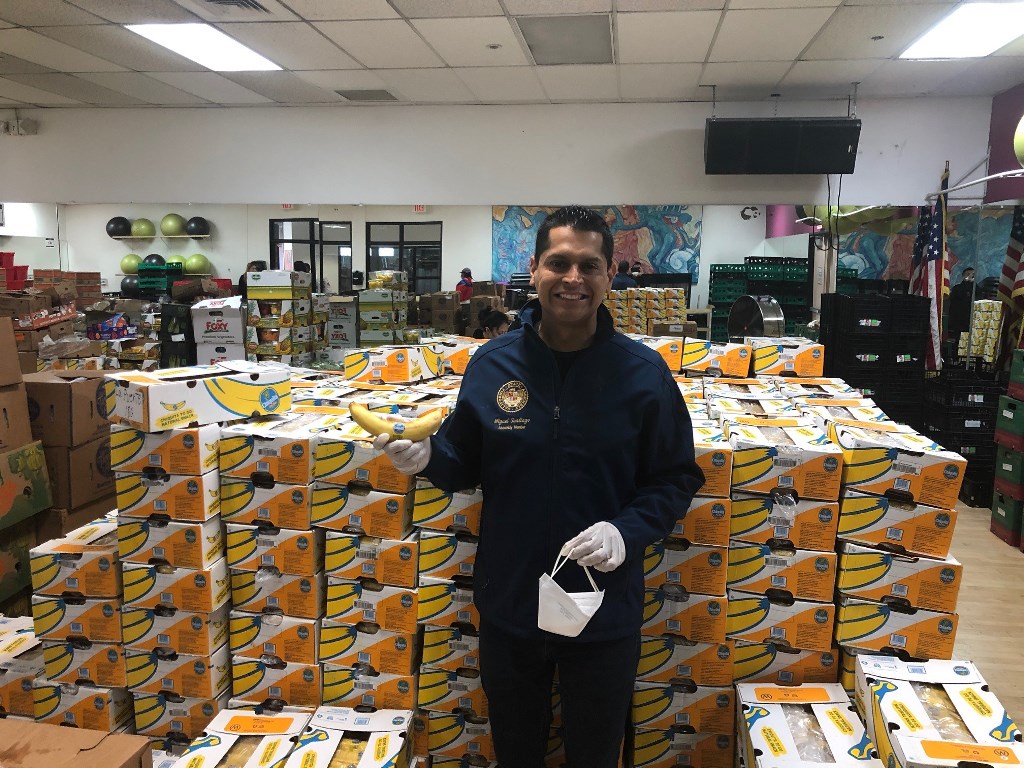 Chiquita: Πάνω από 1,5 εκ. μπανάνες σε ευάλωτες κοινότητες