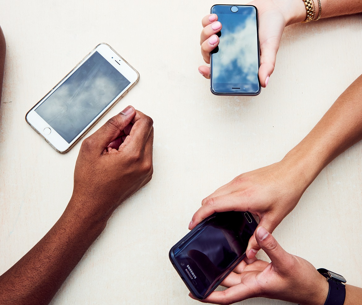 Vodafone: Ευκαιρίες σε εργαζομένους – θύματα της πανδημίας