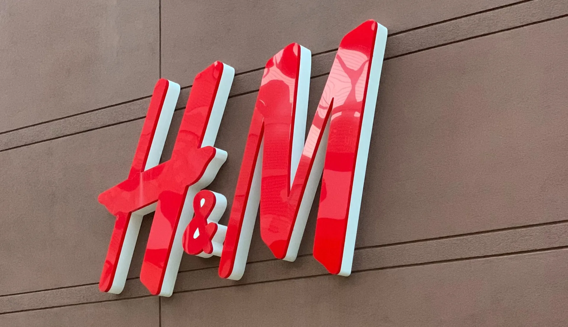 H&M: Παγκόσμια πρωτοβουλία υποστήριξης προτύπων των παιδιών