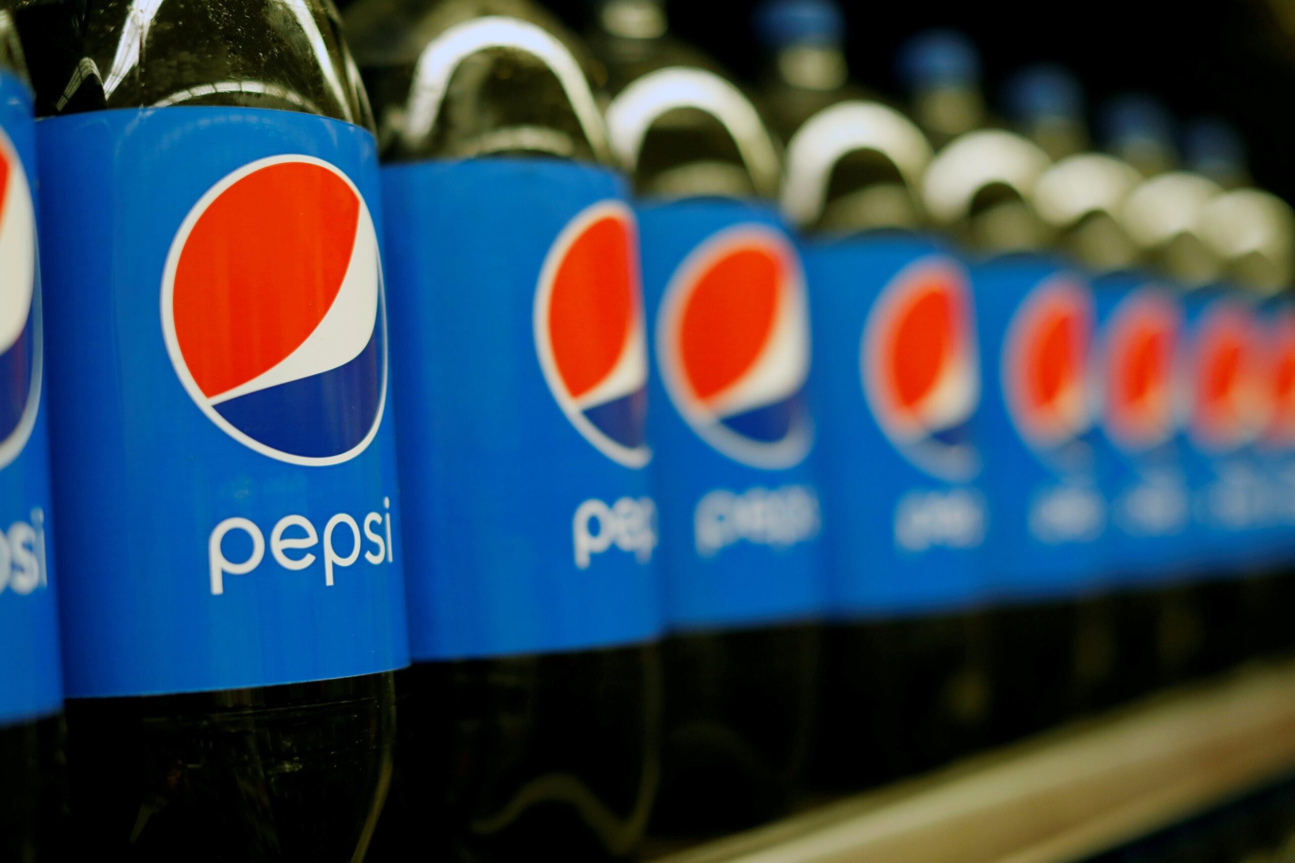PepsiCo: Μπουκάλια αποκλειστικά από ανακυκλωμένο πλαστικό (rPet)