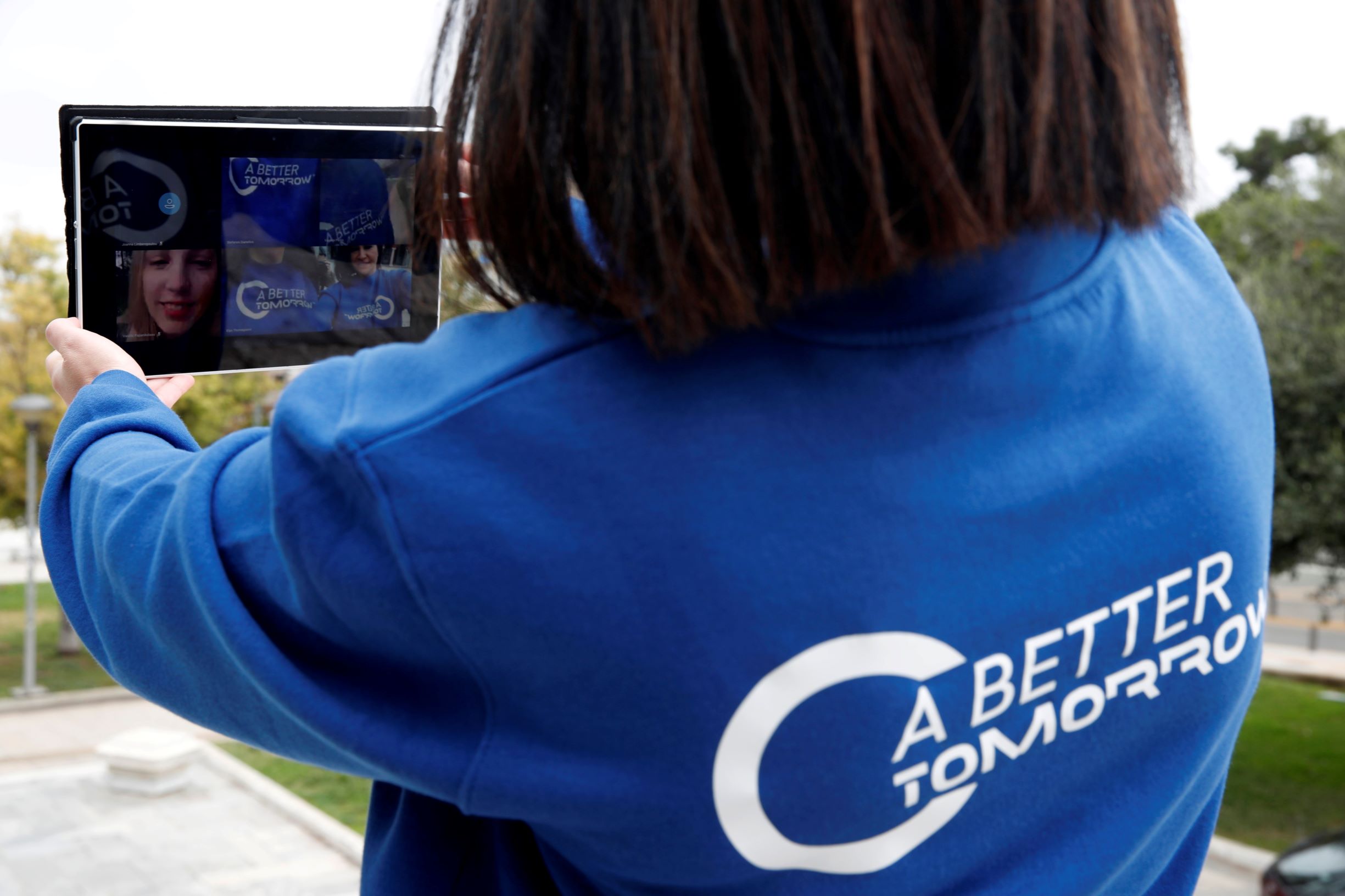 BAT Hellas: «Aλυσίδα» αλληλεγγύης από τους εργαζομένους