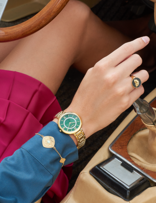 Vogue Watch & Jewellery: Στηρίζει τις μητέρες