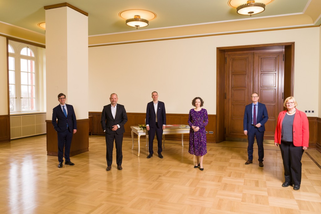 Mercedes-Benz και Siemens μαζί στη βιώσιμη παραγωγή