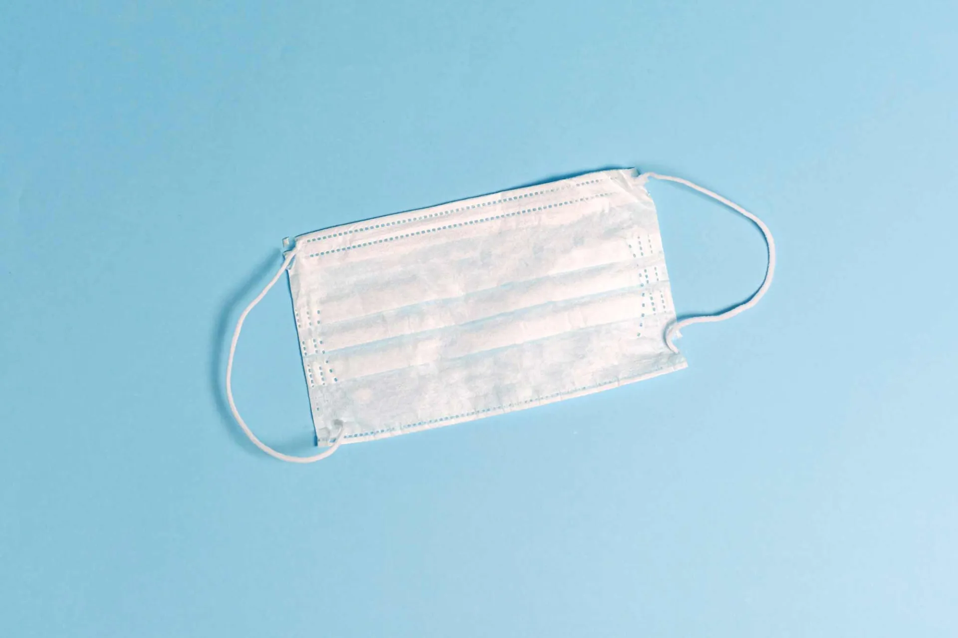 Lidl Ελλάς: 100 χιλ. ευρώ στο ΕΣΥ και 50 χιλ. μάσκες στην Περιφέρεια Αττικής