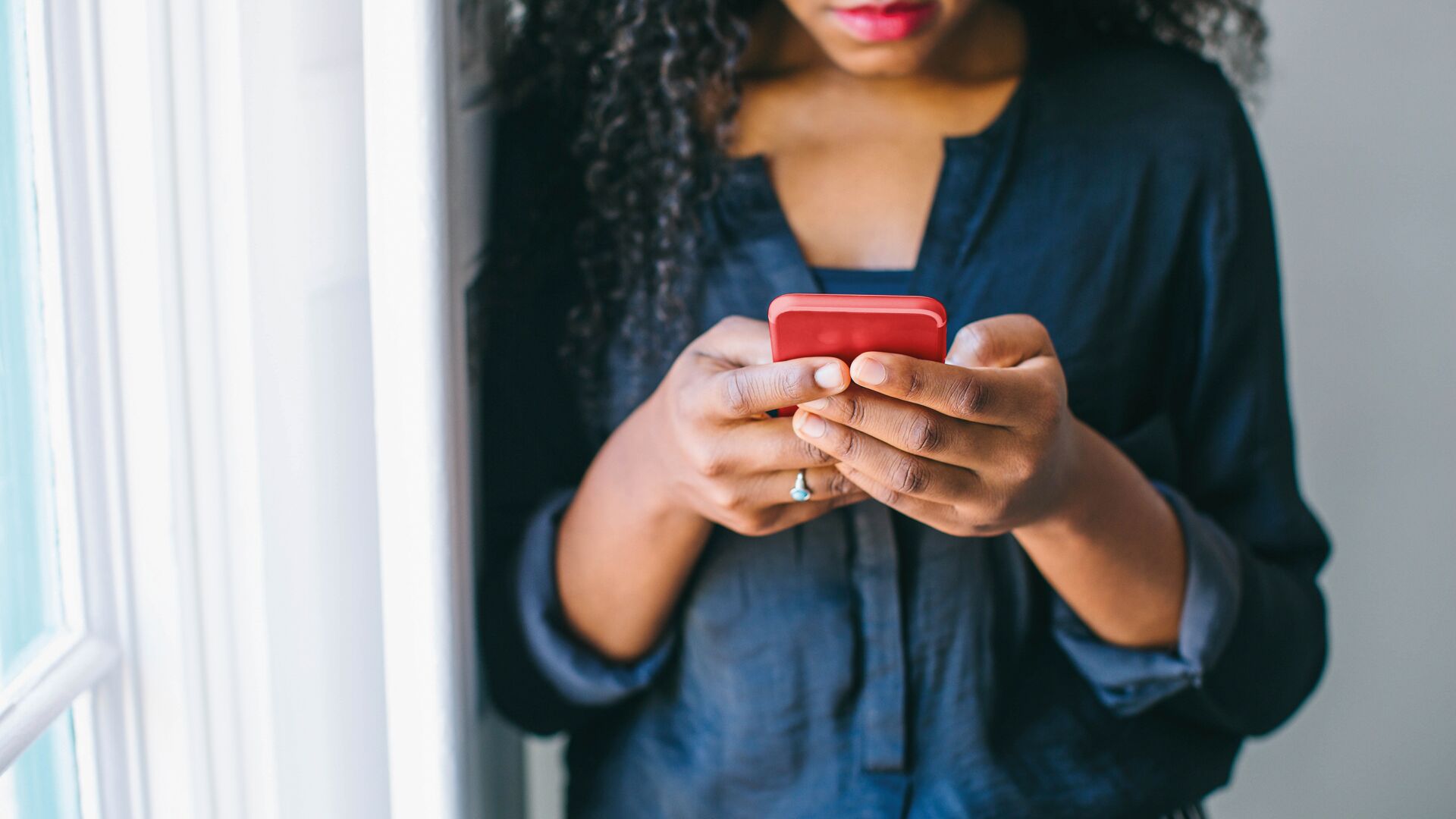 Vodafone: Ένας στους τρεις εργαζομένους θύμα ενδοοικογενειακή κακοποίησης