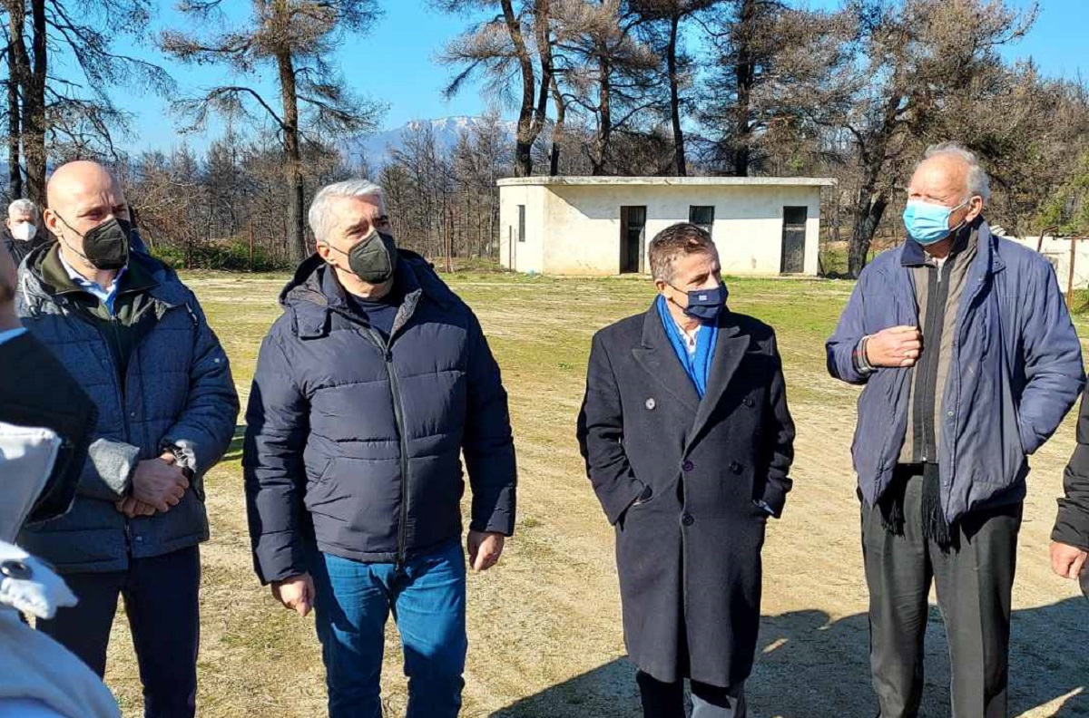 Aυτοψία κυβερνητικού κλιμακίου στη Βόρεια Εύβοια