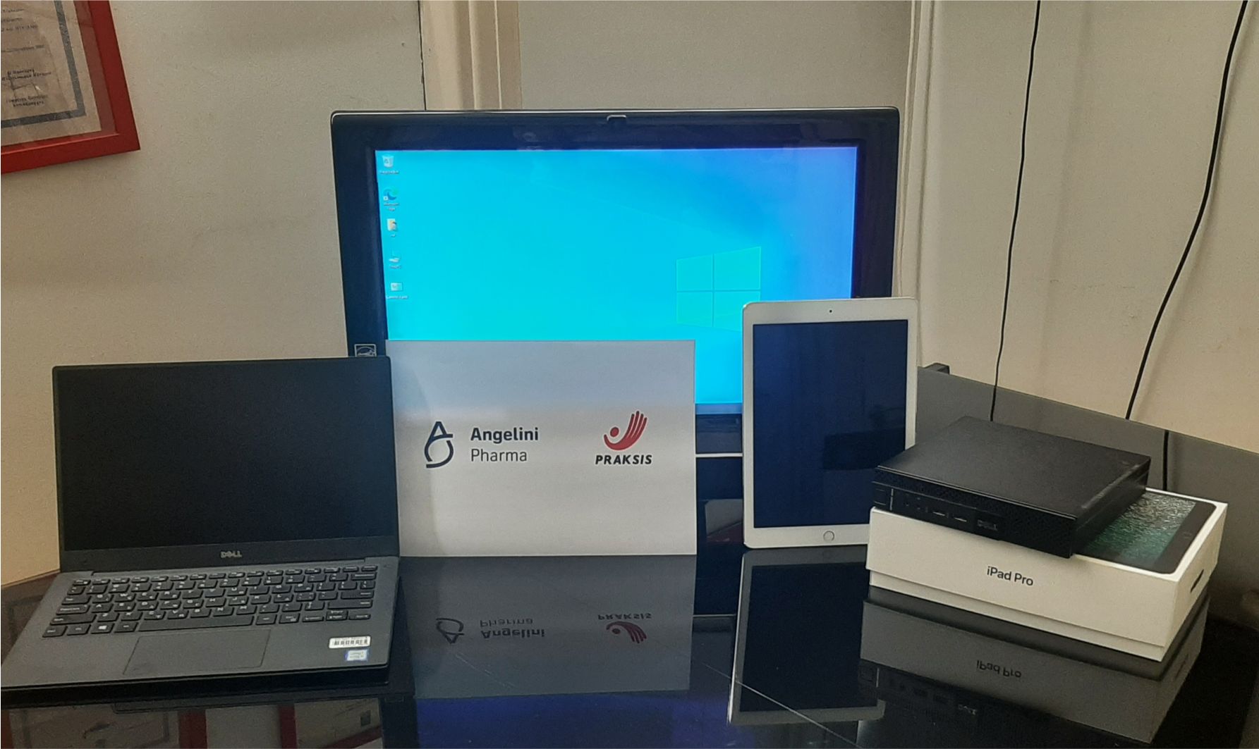 Δωρεά Ηλεκτρονικού Εξοπλισμού από την Angelini Pharma Hellas 