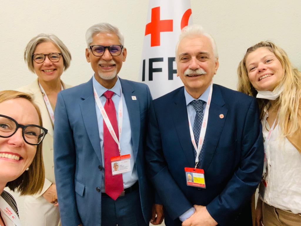 Ο Πρόεδρος του ΕΕΣ στην γ.σ. της Διεθνούς Ομοσπονδίας Συλλόγων Ερυθρού Σταυρού