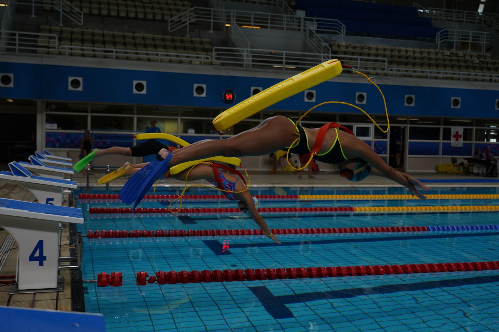 ΕΕΣ: Διοργάνωσε Ναυαγοσωστικούς αγώνες σε Αρτέμιδα και ΟΑΚΑ