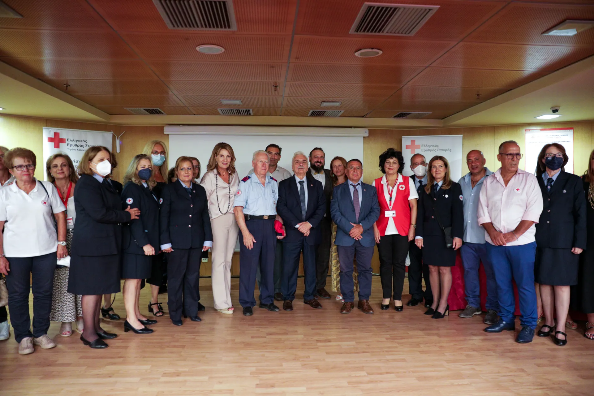 Ημερίδα του Ελληνικού Ερυθρού Σταυρού για τους κινδύνους στο διαδίκτυο 