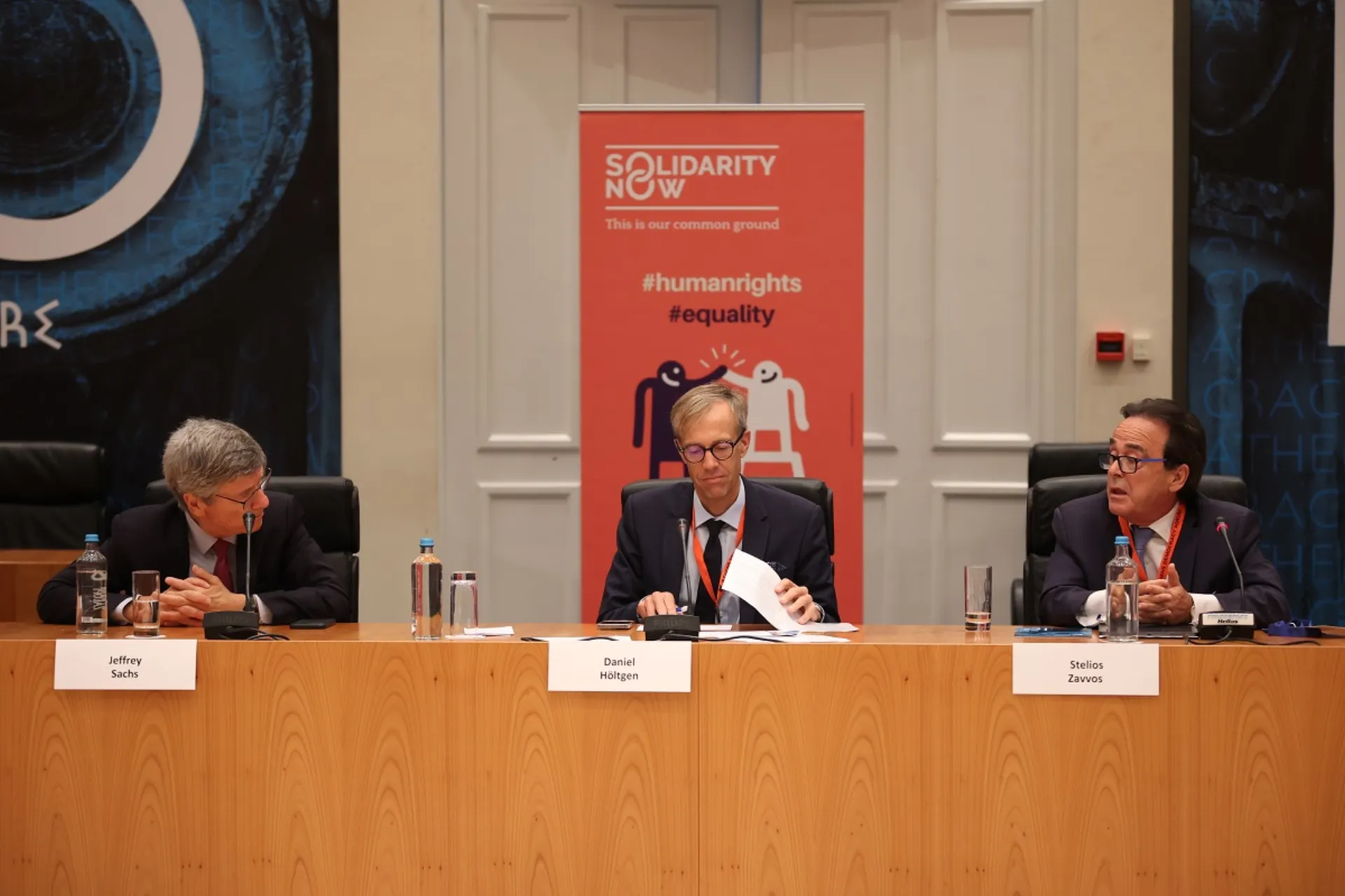 SolidarityNow: Συνάντηση εργασίας με θέμα τα ασυνόδευτα παιδιά 