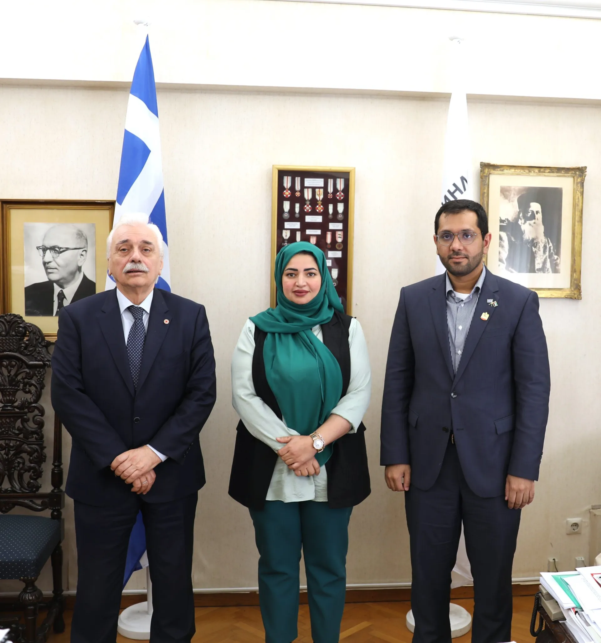 EEΣ: Συνάντηση με στελέχη της Πρεσβείας των Ηνωμένων Αραβικών Εμιράτων