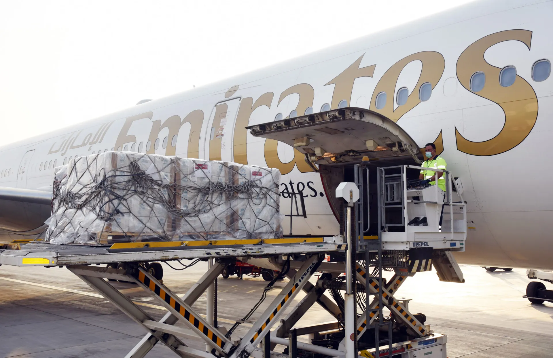 Emirates: Η αερογέφυρα ανθρωπιστικής βοήθειας για τα θύματα του σεισμού 