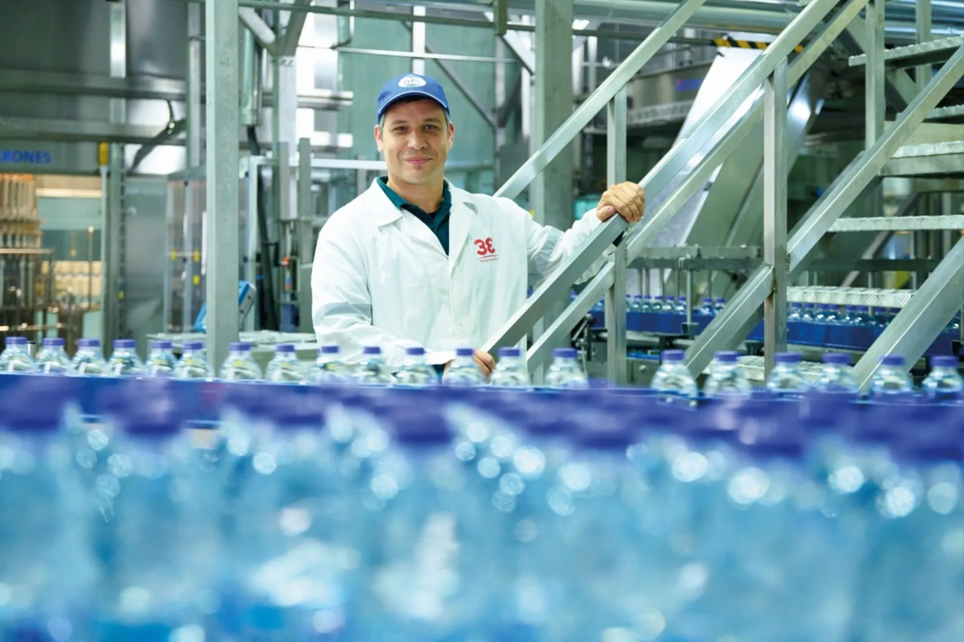 Κλιματικά ουδέτερο το εργοστάσιο Φυσικού Μεταλλικού Νερού ΑΥΡΑ το 2025