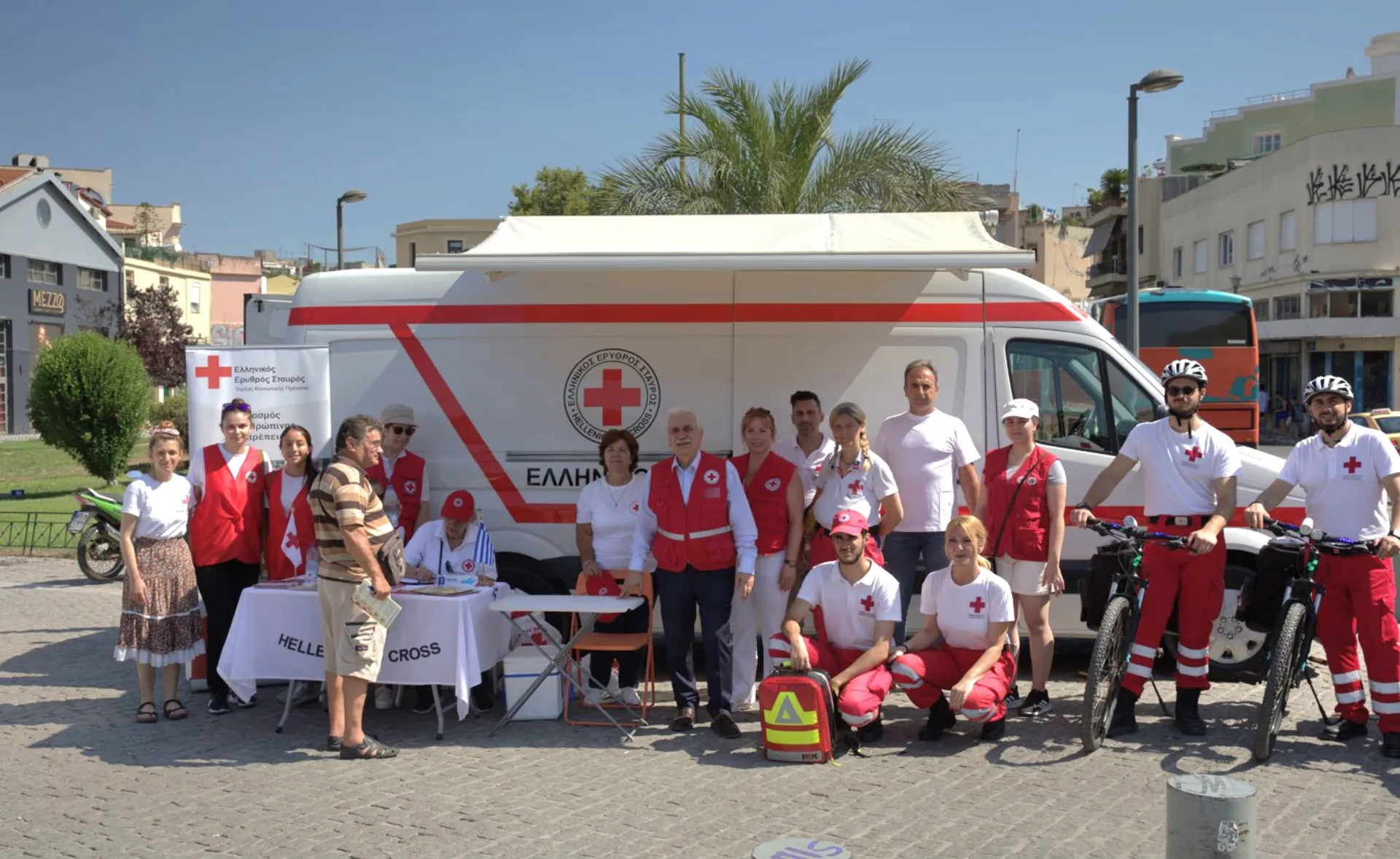 EEΣ: Δράση υποστήριξης αστέγων και ενημέρωσης των πολιτών για τον καύσωνα