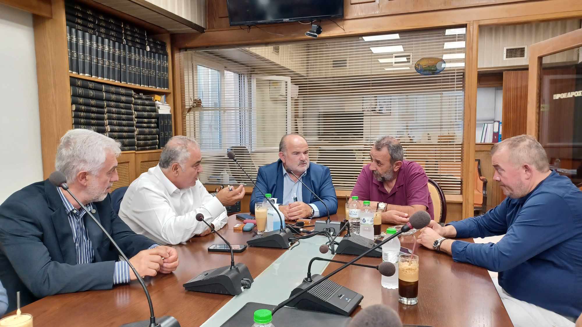 Στις πληγείσες περιοχές της Θεσσαλίας κλιμάκιο της ΓΣΕΒΕΕ