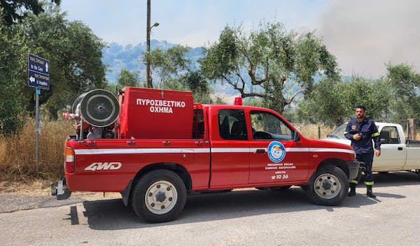 “Χαμόγελο του Παιδιού”: Προσφορά στο ΠΣ από την Εθελοντική Ομάδα Πυρόσβεσης