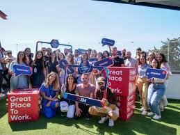 Η ΧΜ για 2η συνεχή χρονιά στα καλύτερα εργασιακά περιβάλλοντα