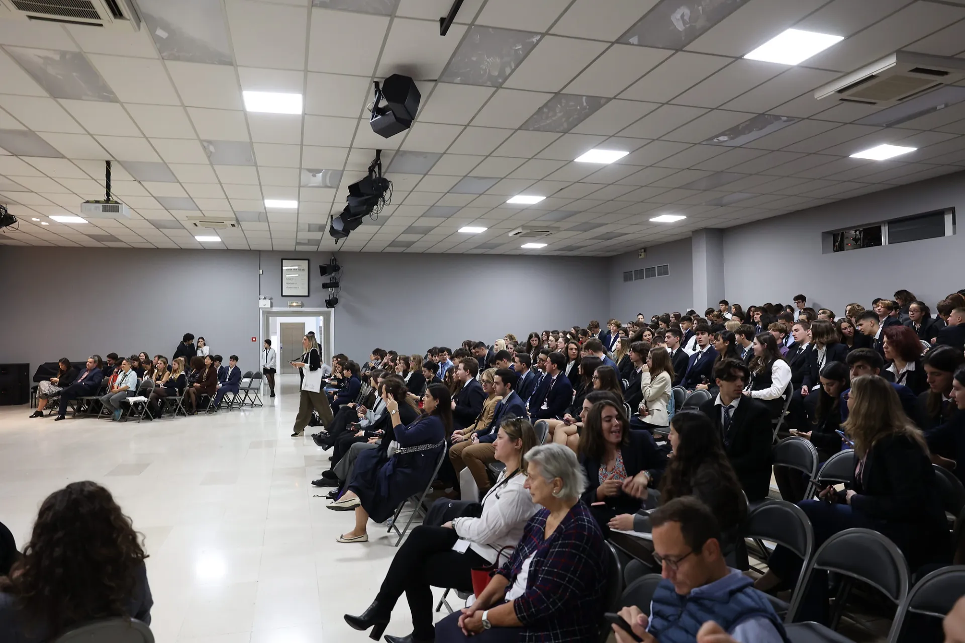 Logos MUN: Συμπεριληπτική προσομοίωση Ηνωμένων Εθνών