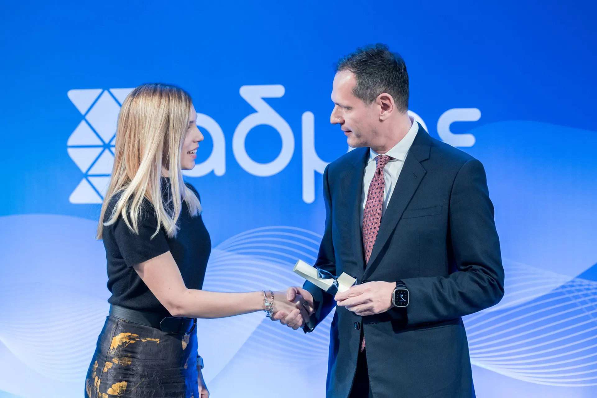 ΑΔΜΗΕ: Επιβράβευση παιδιών εργαζομένων που αρίστευσαν 