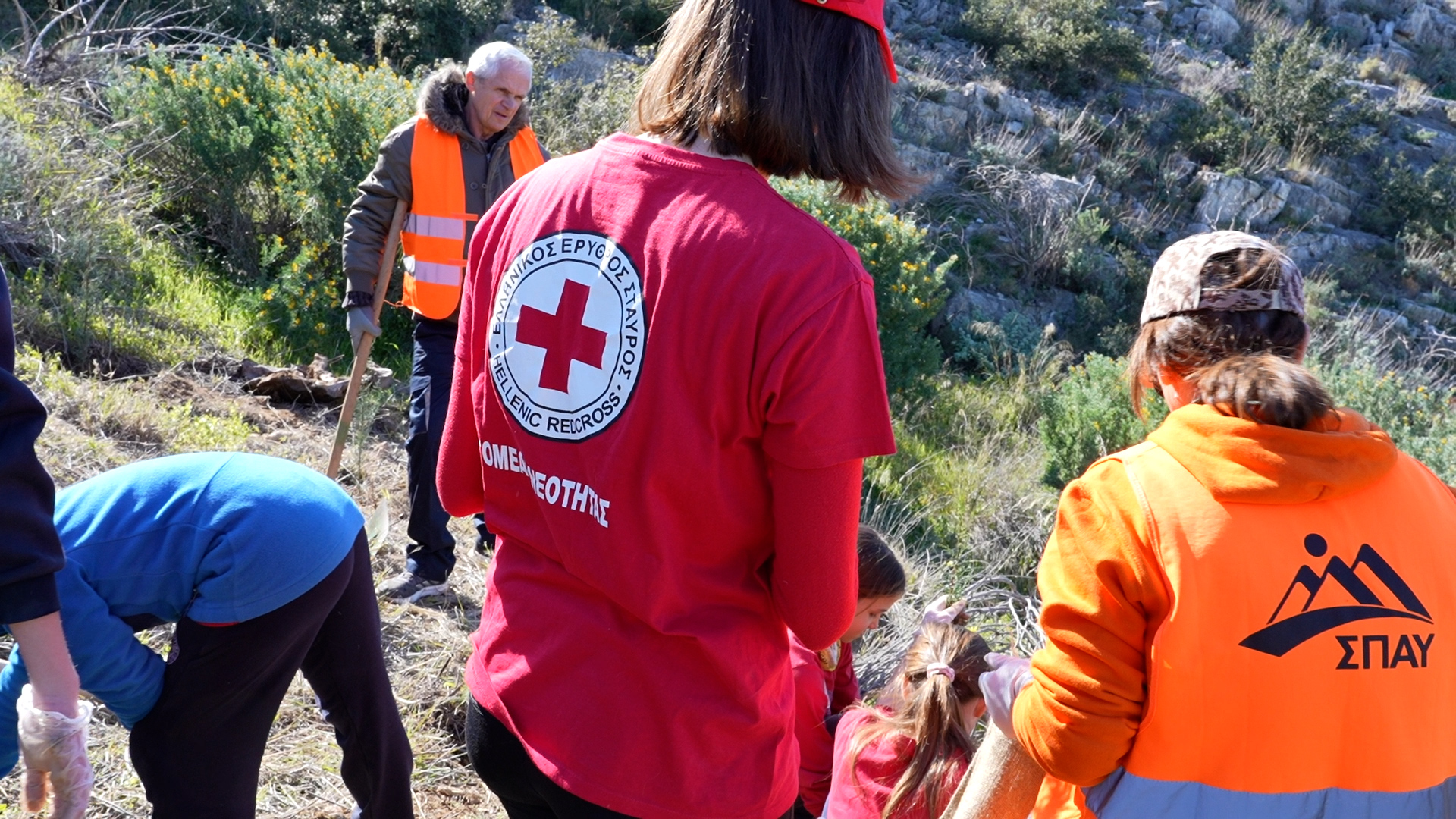 EEΣ: Μεγάλη περιβαλλοντική εκδήλωση με μαθητές στον Υμηττό