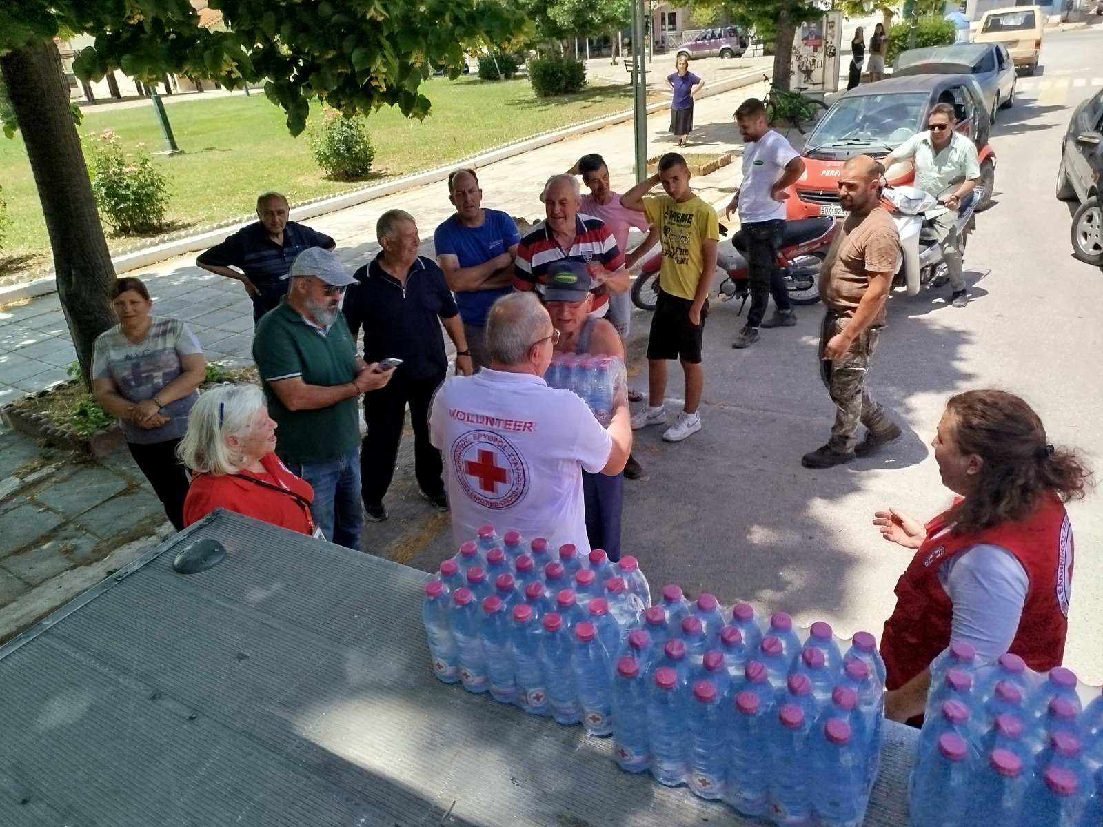 EEΣ: 20.000 εμφιαλωμένα μπουκάλια σε Ριζόμυλο και Στεφανοβίκειο