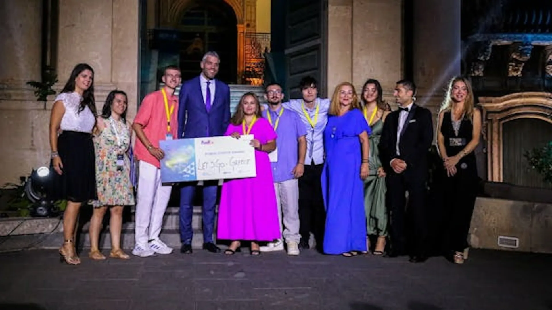 Let’s Go: Κορυφαία διάκριση για το Ειδικό Γυμνάσιο/Λύκειο Κωφών