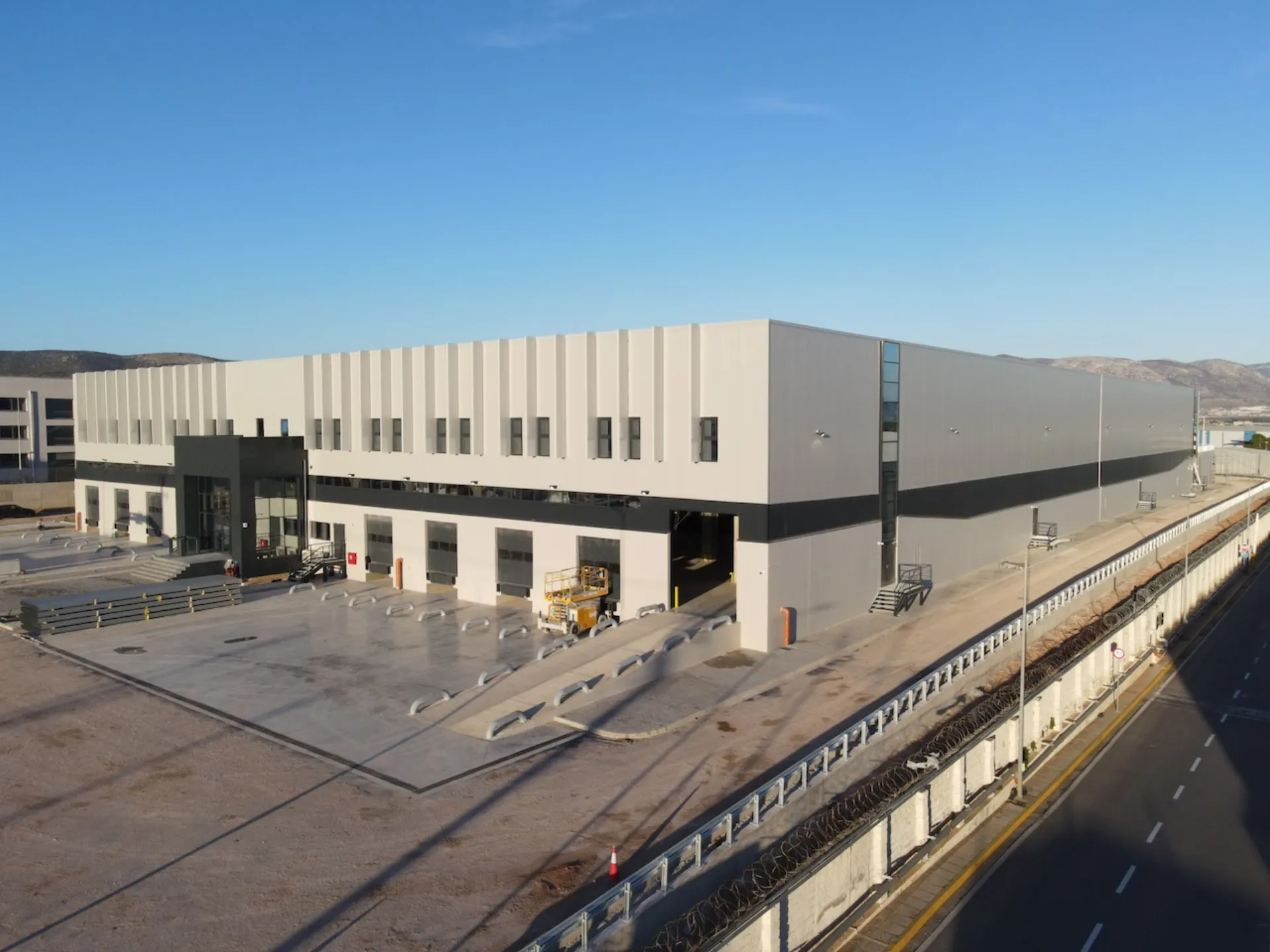 Noval Property: Πιστοποίηση LEED Gold για τα logistics στη Μάνδρα