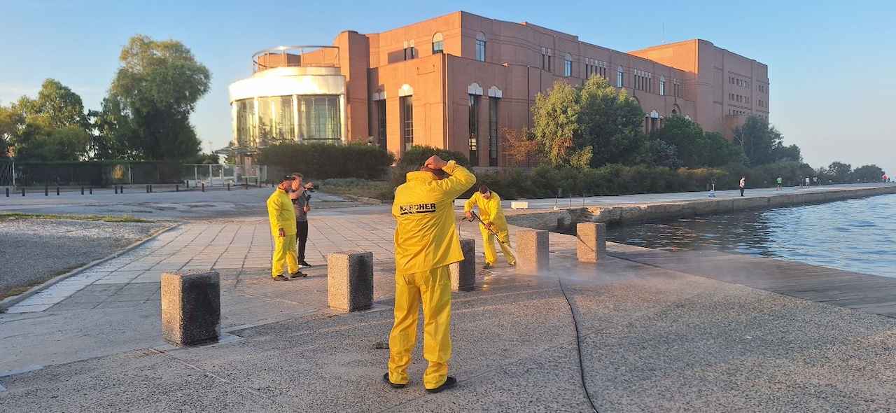 Kärcher Ελλάδος: Ανανέωση της Νέας Παραλίας Θεσσαλονίκης
