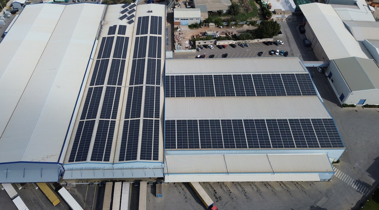 Endless EC: Φωτοβολταϊκά στις εγκαταστάσεις του εργοστασίου
