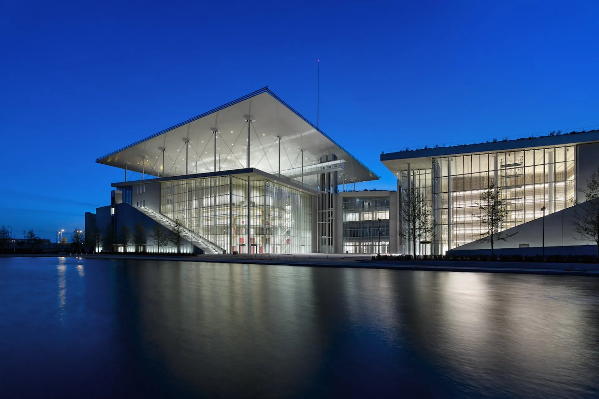 ΚΠIΣΝ: Πιστοποίηση LEED για περιβαλλοντικές πρακτικές