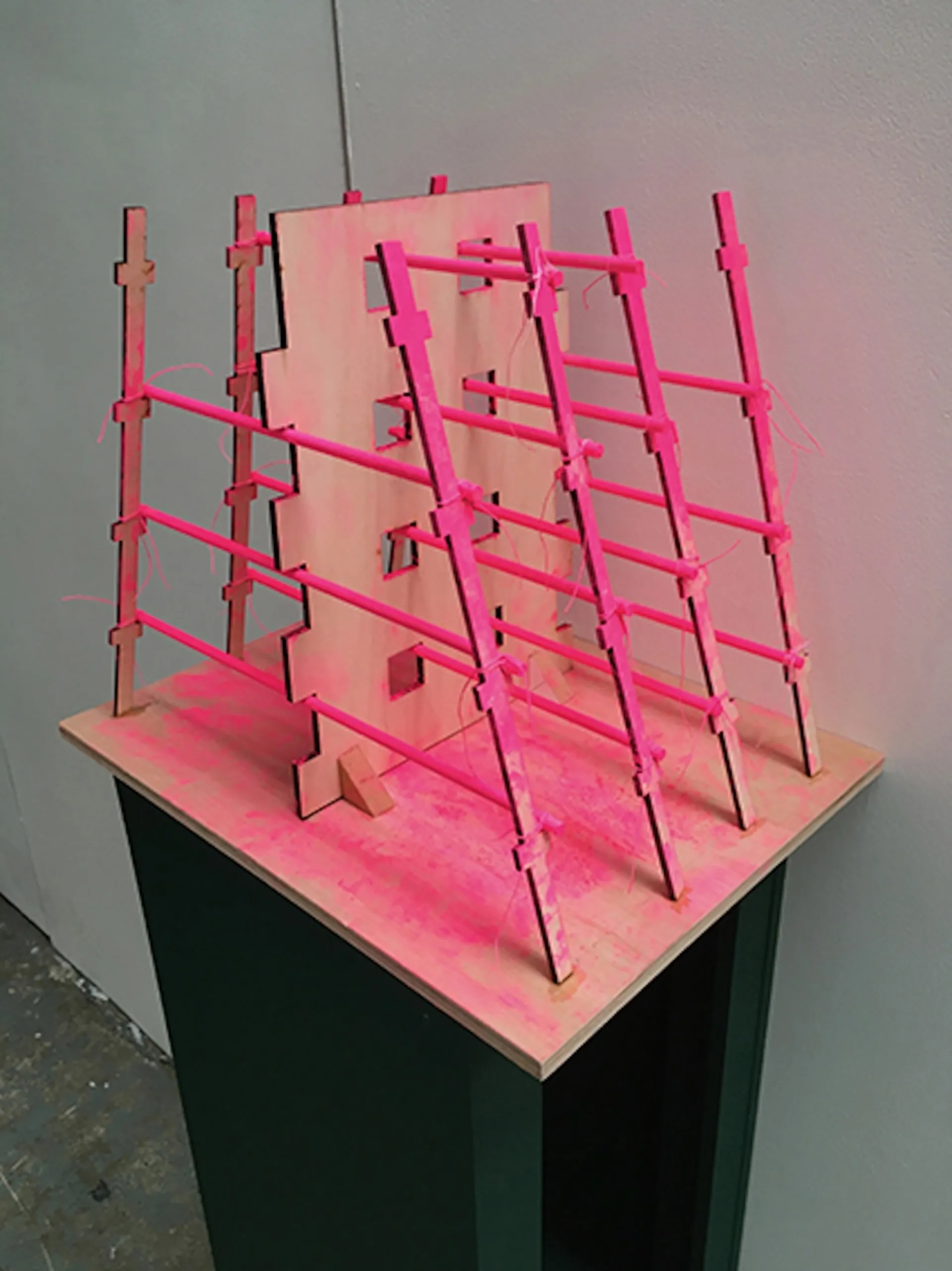 ΟΠΑΝΔΑ: Έκθεση της Αντιγόνης Πασίδη 13.12.2024 – 2.2.2025