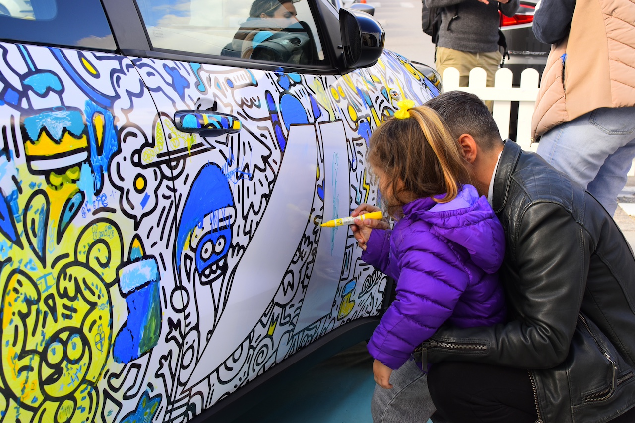 Ayvens & ΑΒ: Συνεργασία για λύσεις βιώσιμης κινητικότητας